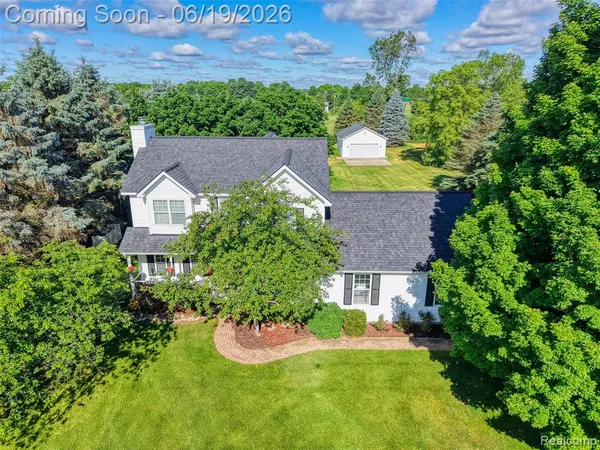 $539,900 | 5900 Carter Court, Howell, MI 48843