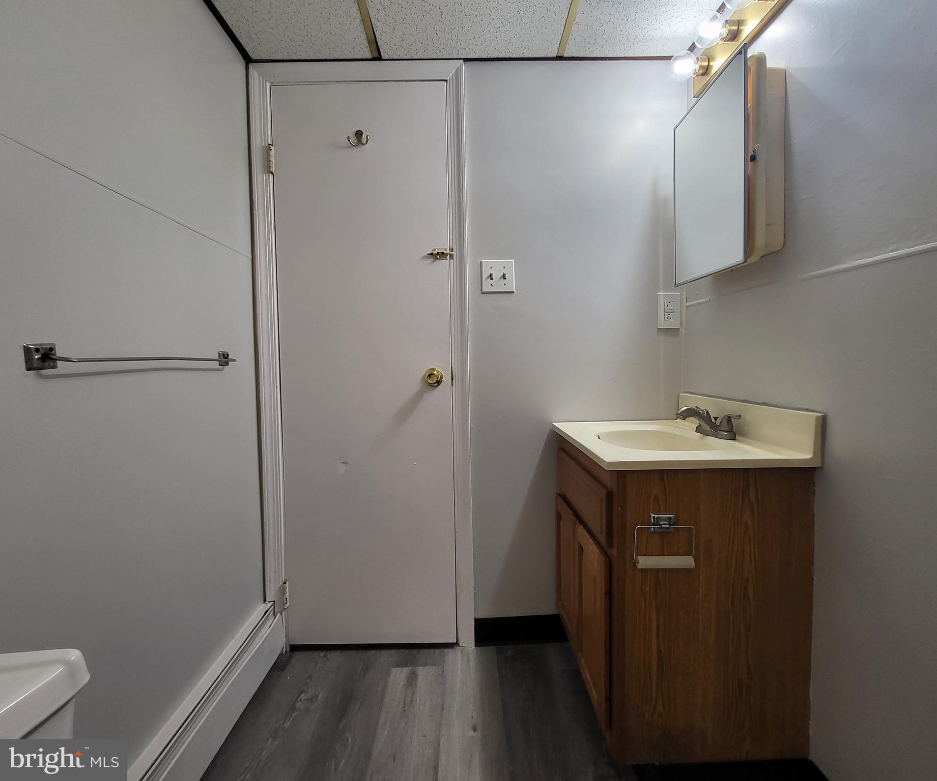 309 Green Street, Unit A Marcus Hook, PA 19061 - Photo 12 of 15 Bathroom