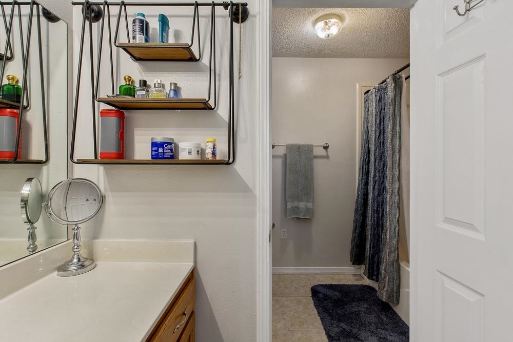 111 Asbury Hill Road Daphne, AL 36526 - Photo 11 of 26 Primary Bathroom
