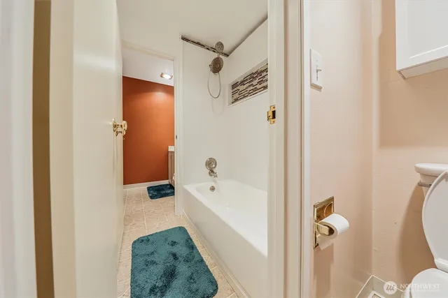 $240,000 | 4501 Grandview Drive West, Unit T208, University Place, WA 98466