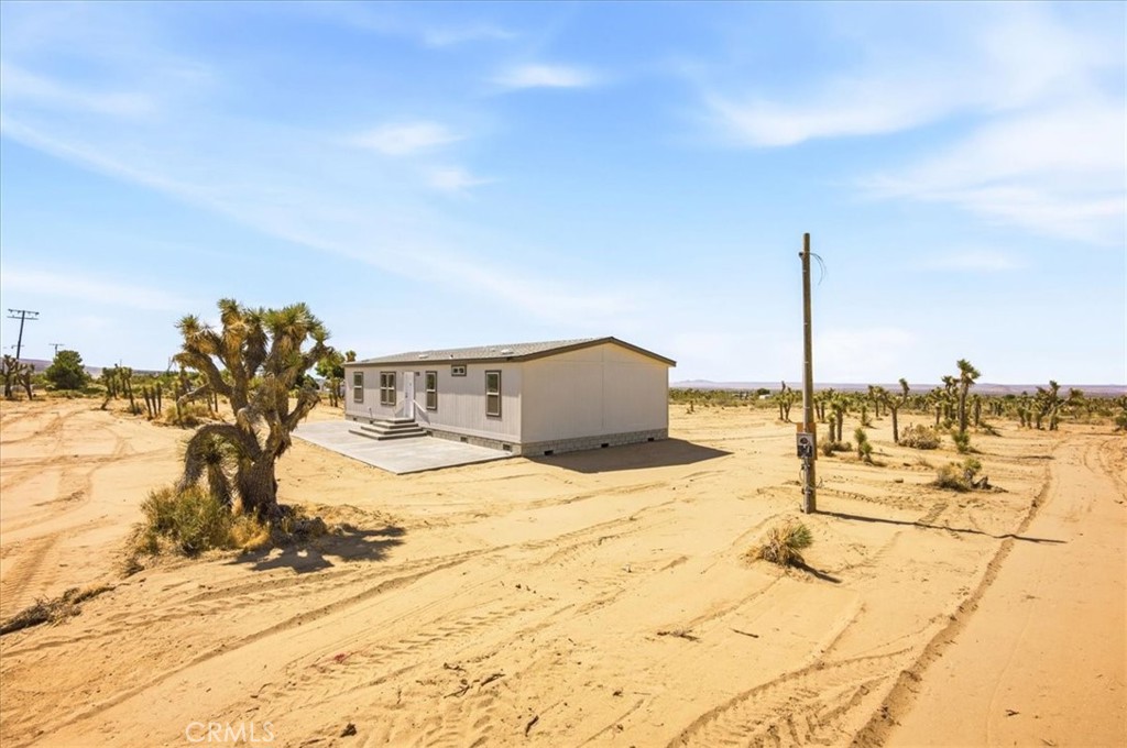 1646 Goss Road Pinon Hills, CA 92372 - Photo 2 of 36