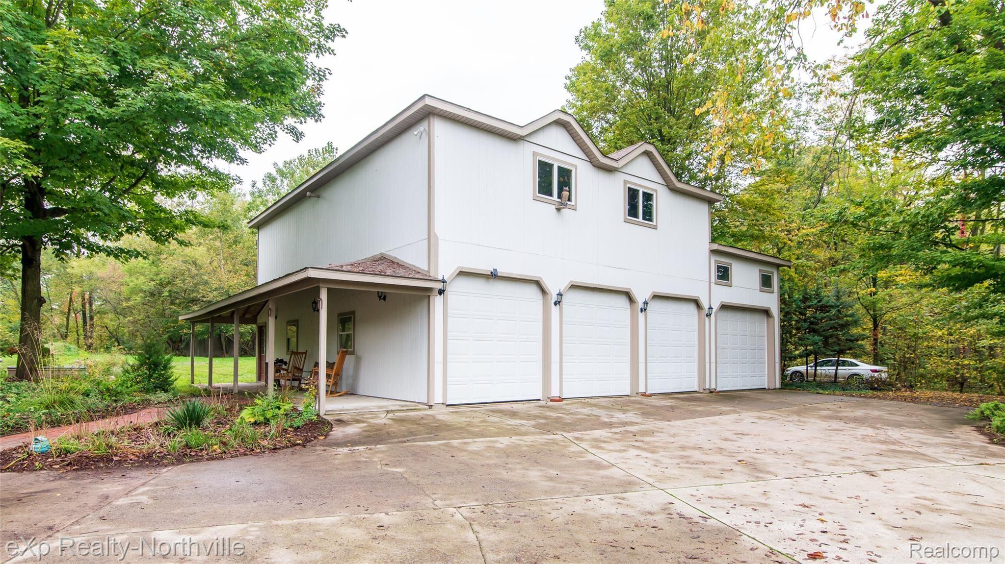 22265 Currie Road Northville, MI 48167 - Photo 69 of 86 068_24.jpg
