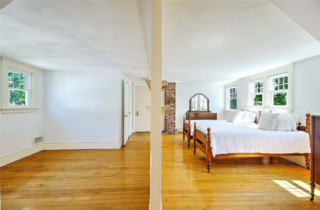 30 Langham Road Providence, RI 02906 - Photo 35 of 39