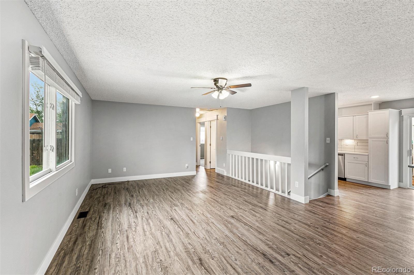 817 Holmes Place Berthoud, CO 80513 - Photo 2 of 30