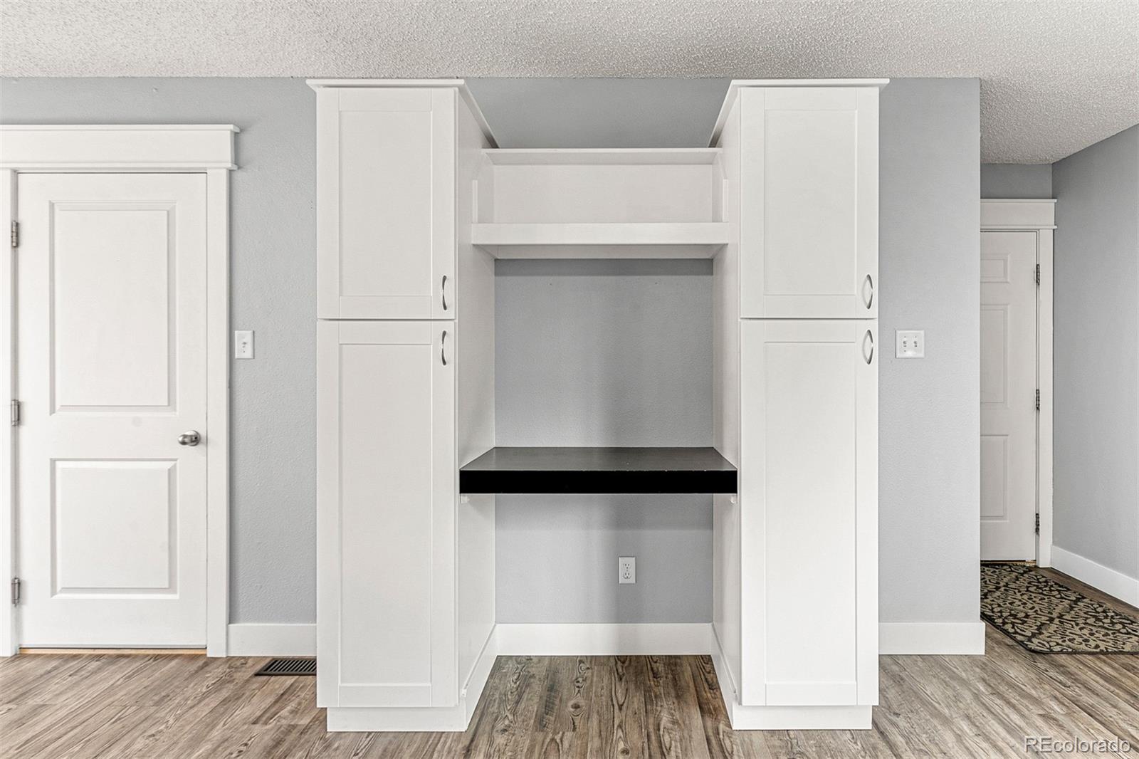 817 Holmes Place Berthoud, CO 80513 - Photo 6 of 30