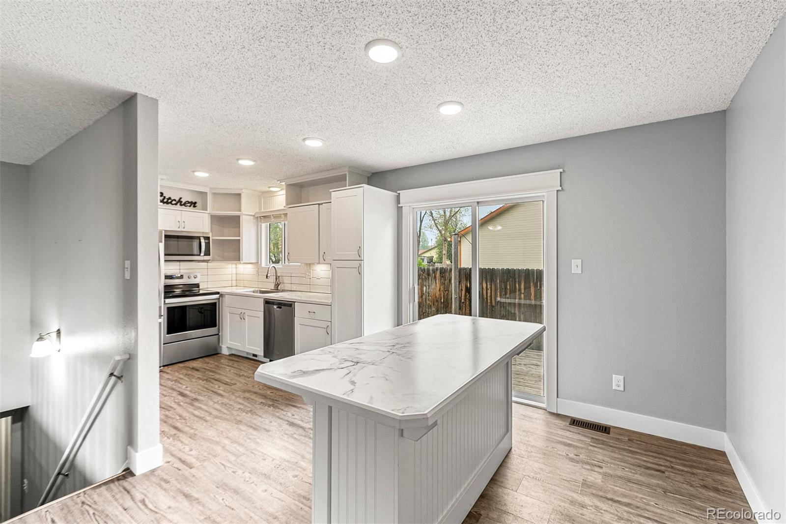 817 Holmes Place Berthoud, CO 80513 - Photo 7 of 30