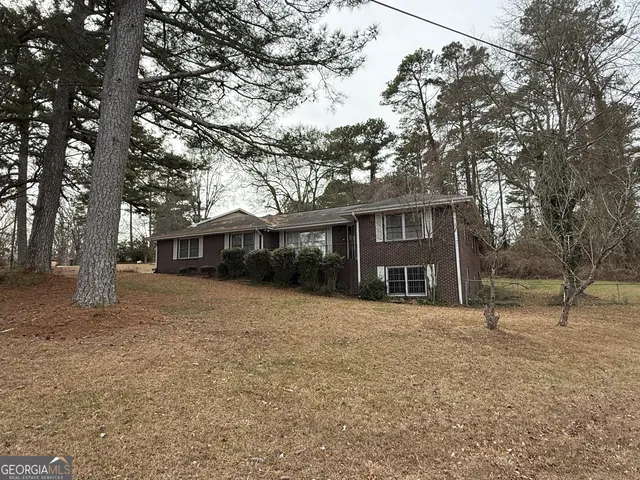 $290,000 | 2580 Lake Capri Road Northwest, Conyers, GA 30012