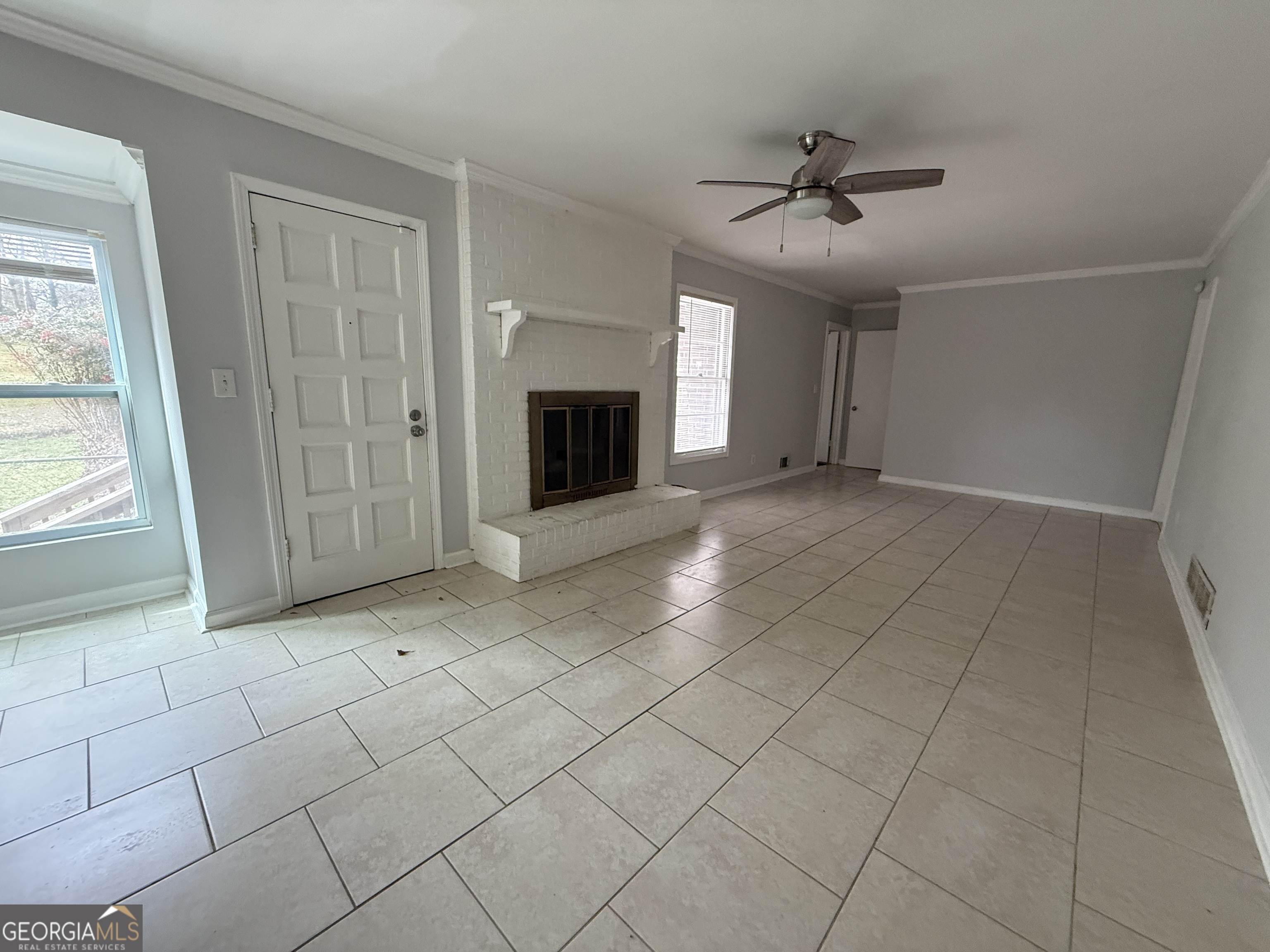 2580 Lake Capri Road Northwest Conyers, GA 30012 - Photo 11 of 52