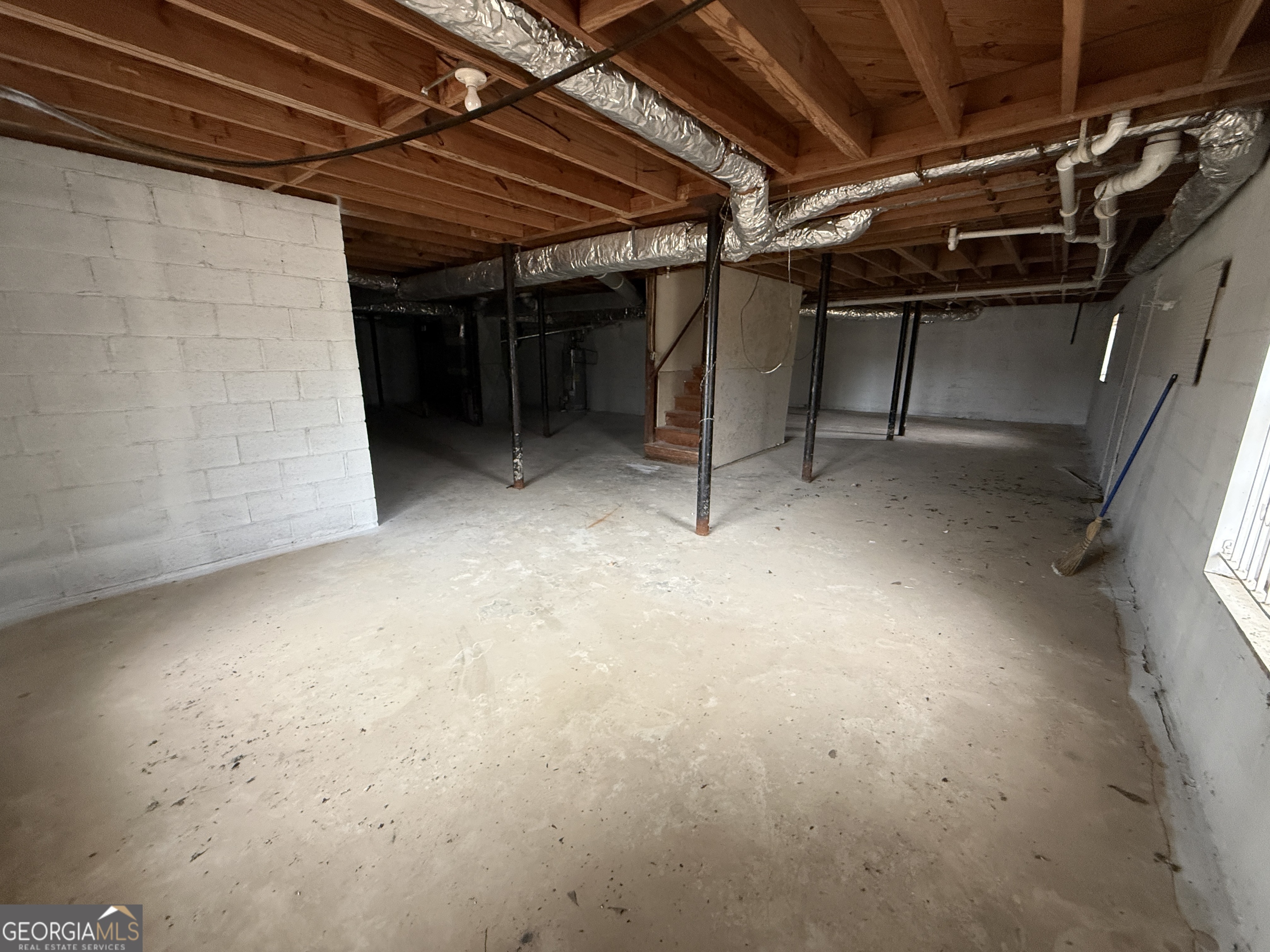 2580 Lake Capri Road Northwest Conyers, GA 30012 - Photo 41 of 52