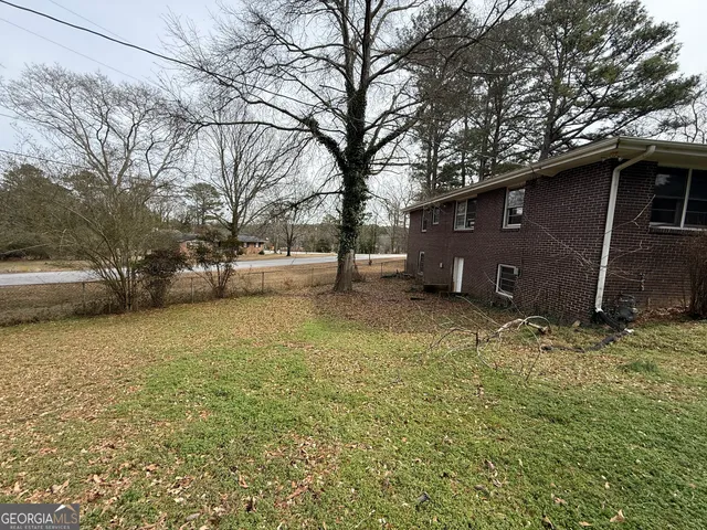 $290,000 | 2580 Lake Capri Road Northwest, Conyers, GA 30012