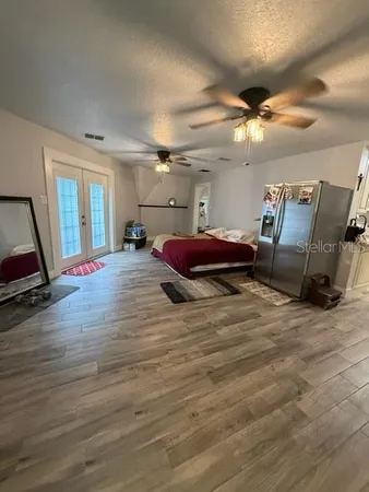 $439,900 | 10424 Lyons Avenue, Lithia, FL 33547
