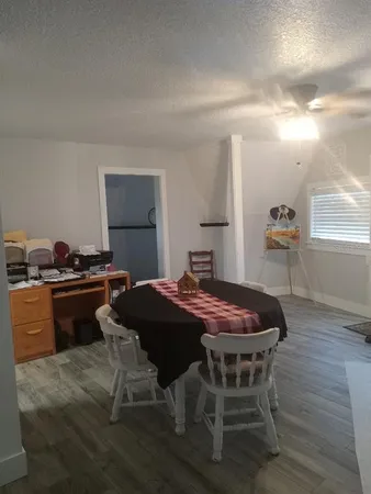 $439,900 | 10424 Lyons Avenue, Lithia, FL 33547