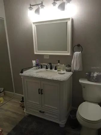 $439,900 | 10424 Lyons Avenue, Lithia, FL 33547