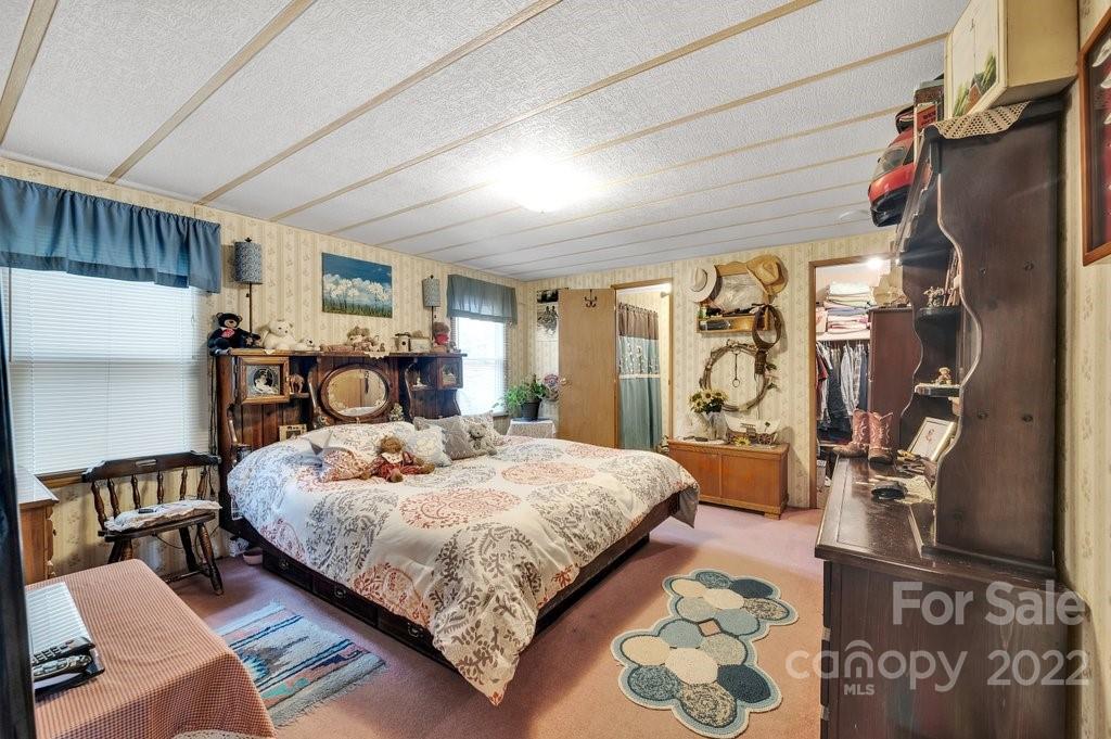1197 Finger Bridge Road Hickory, NC 28602 - Photo 14 of 32 Gallery Image 14