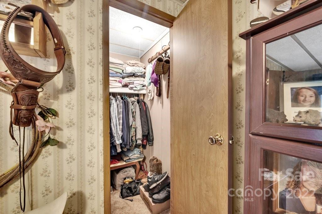 1197 Finger Bridge Road Hickory, NC 28602 - Photo 18 of 32 Gallery Image 18