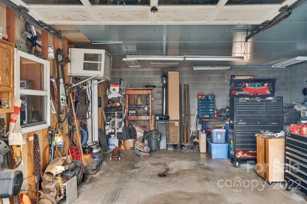 1197 Finger Bridge Road Hickory, NC 28602 - Photo 25 of 32 Gallery Image 25