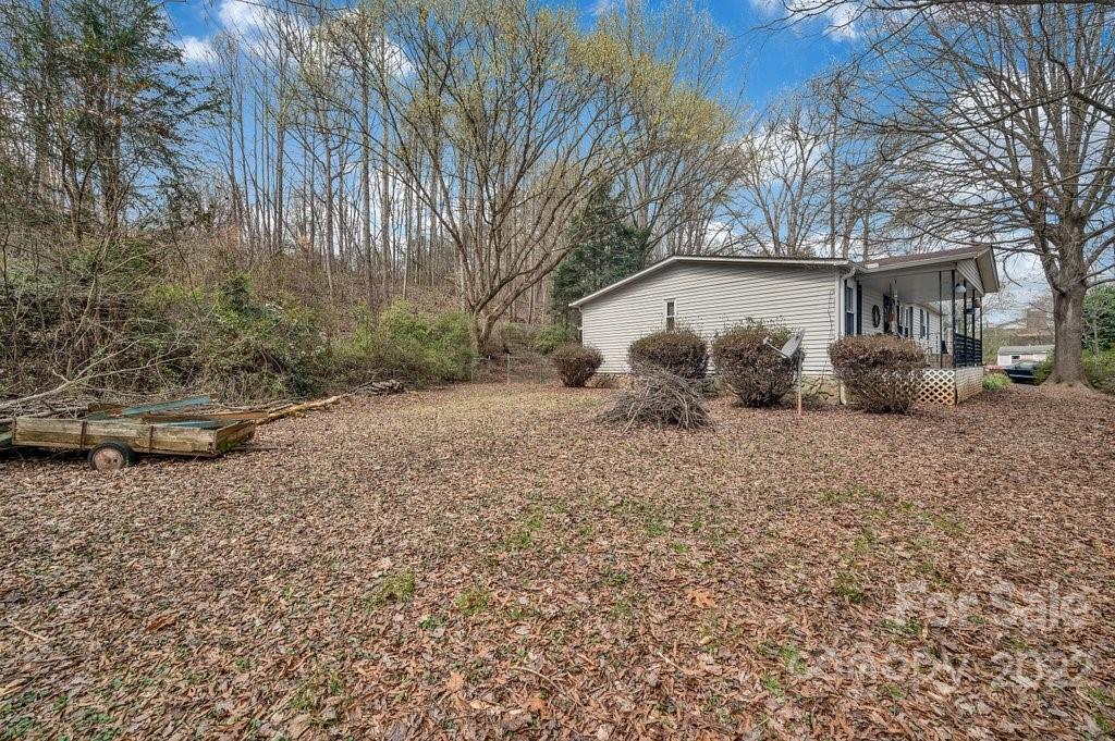 1197 Finger Bridge Road Hickory, NC 28602 - Photo 27 of 32 Gallery Image 27