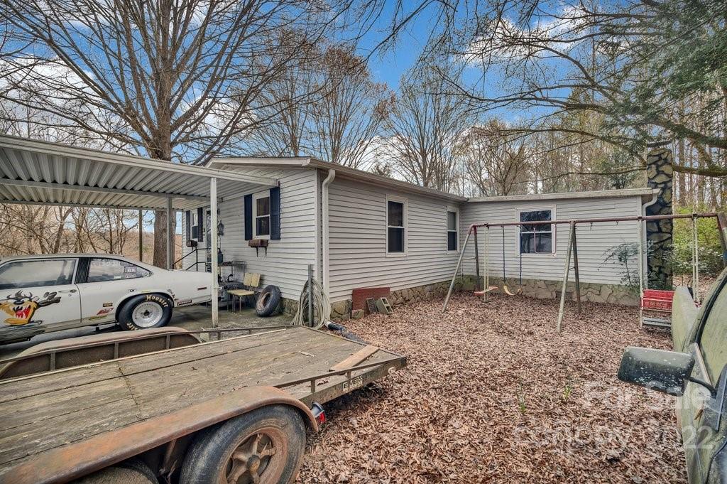 1197 Finger Bridge Road Hickory, NC 28602 - Photo 29 of 32 Gallery Image 29