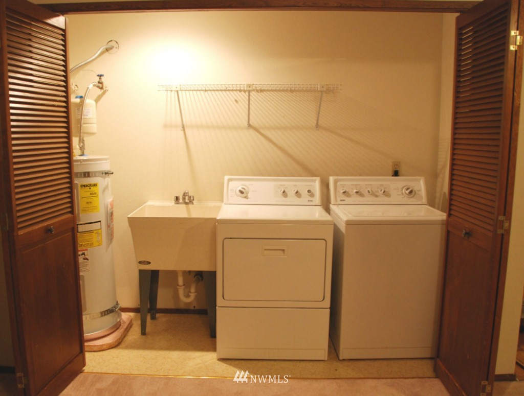 2230 Northeast 27th Street Renton, WA 98056 - Photo 12 of 13