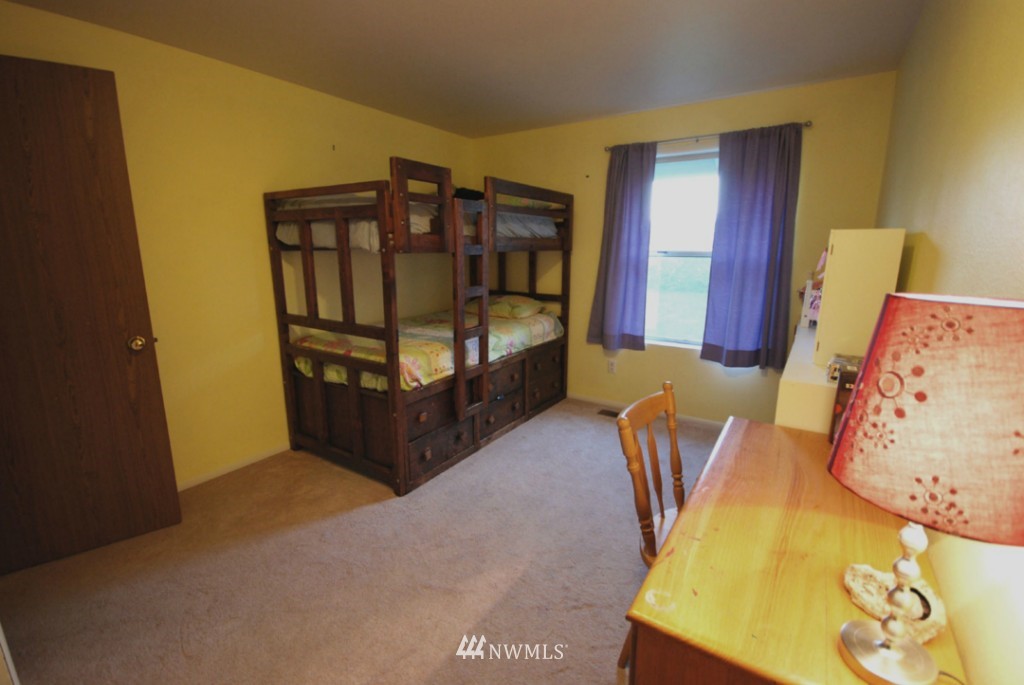 2230 Northeast 27th Street Renton, WA 98056 - Photo 10 of 13
