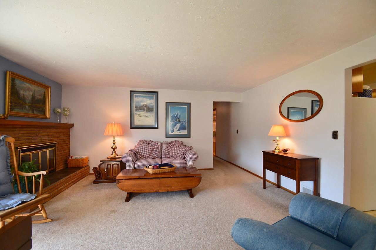 411 South Leta Road Spokane Valley, WA 99216 - Photo 2 of 20