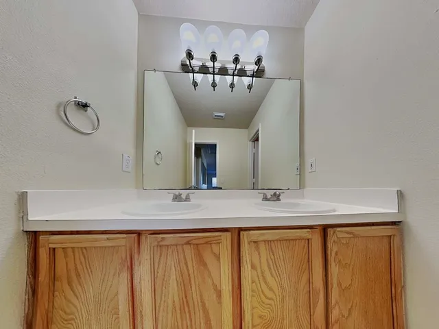 $2,080 | 11938 Sonora Springs Drive, Tomball, TX 77375