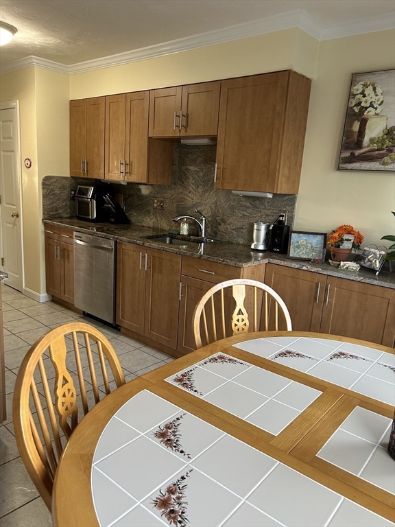 38 Bay Pointe Dr Extension, Unit 38 Wareham, MA 02532 - Photo 7 of 18