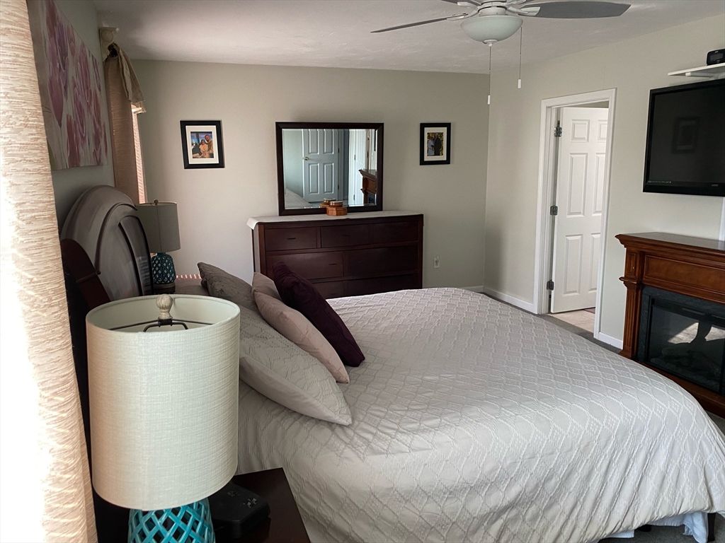 38 Bay Pointe Dr Extension, Unit 38 Wareham, MA 02532 - Photo 10 of 18