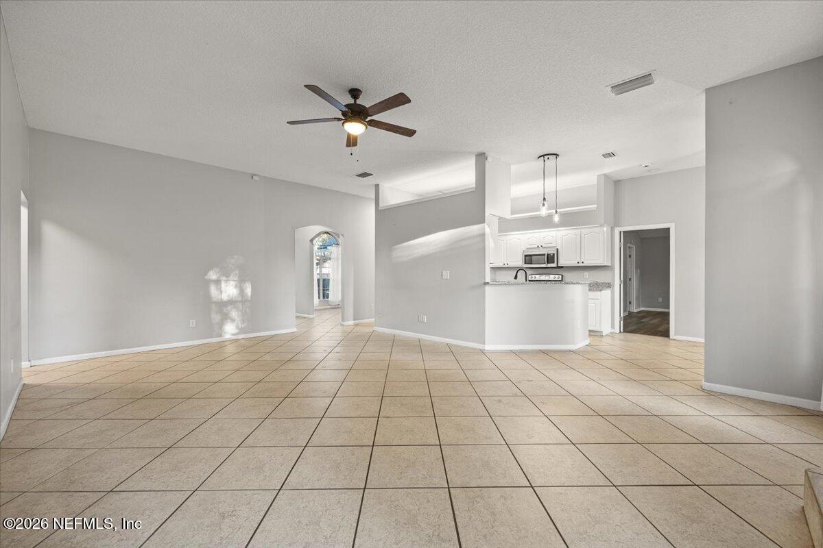 2950 Lakeside Villa Road Orange Park, FL 32073 - Photo 17 of 36 10-Photo - 010