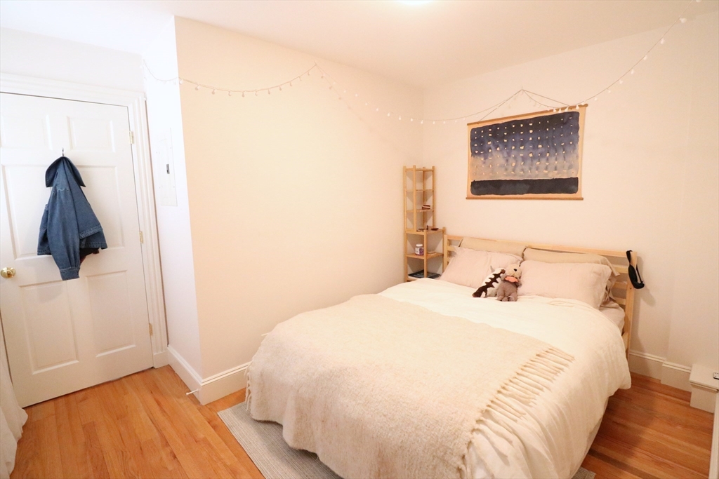 30 Upland Road, Unit 14 Cambridge, MA 02140 - Photo 3 of 17