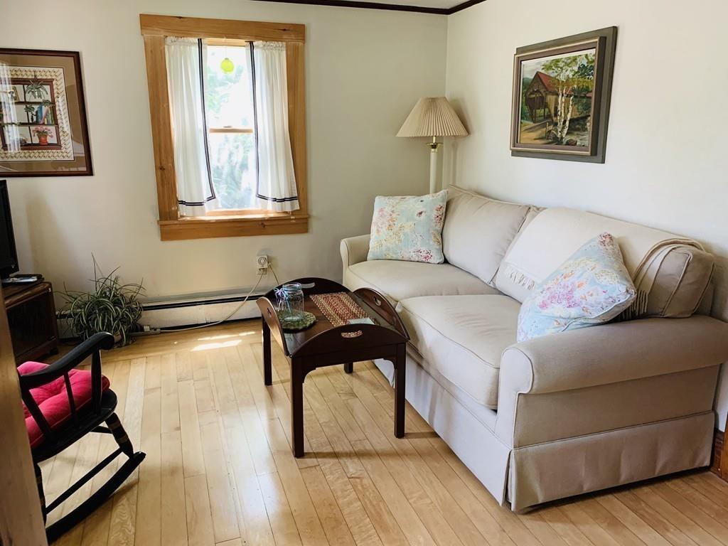 8 Nutter Road North Reading, MA 01864 - Photo 5 of 10 Gallery Image 5