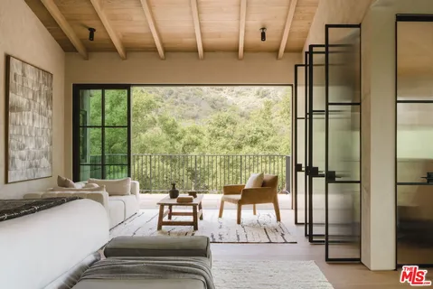 $4,000,000 | 3655 McAnany Way, Malibu, CA 90265
