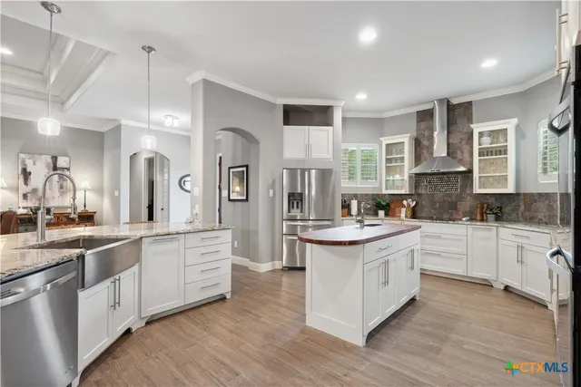 $705,000 | 3311 Boone Drive, Lago Vista, TX 78645