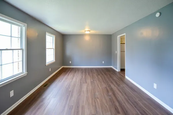 $2,130 | 1045 Harbor View Road, Unit B, Charleston, SC 29412