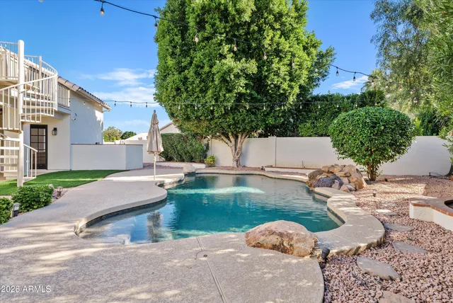 $900,000 | 5773 West Shannon Street, Chandler, AZ 85226