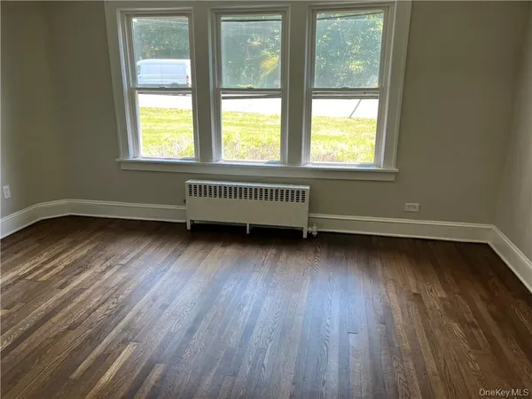 $2,750 | 598 Highway 303, Blauvelt, NY 10913