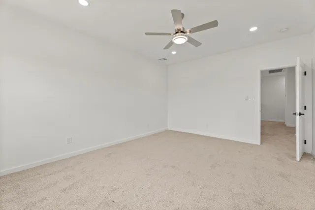 $2,520 | 256 Capetown, Conroe, TX 77356