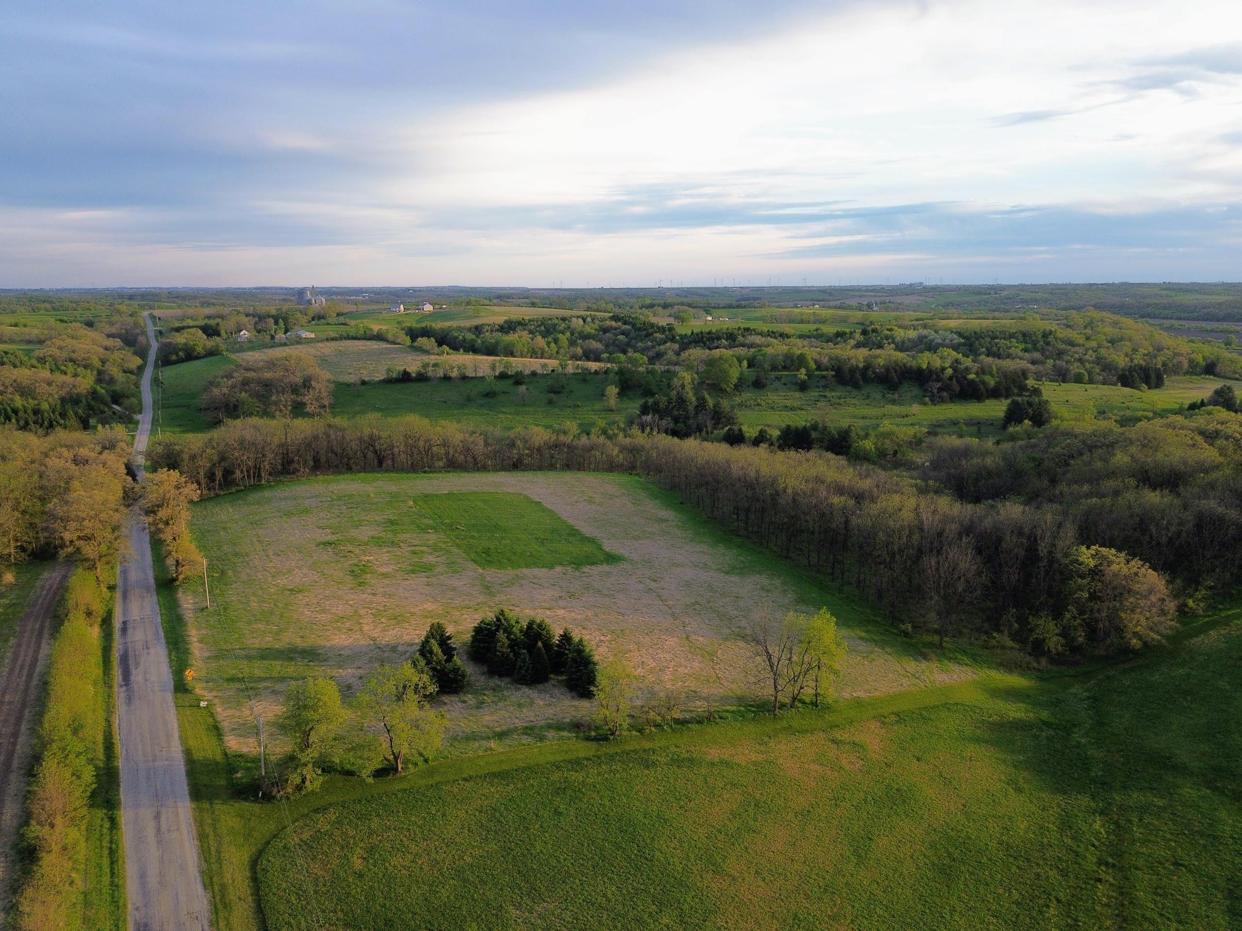 5.48-acres Oneil Mineral Point, WI 53565 - Photo 1 of 6