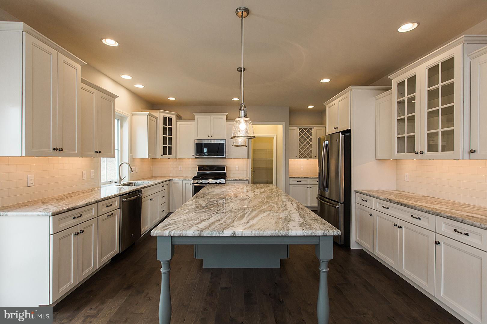 530 East Delp Road Lancaster, PA 17601 - Photo 14 of 56 Gallery Image 14