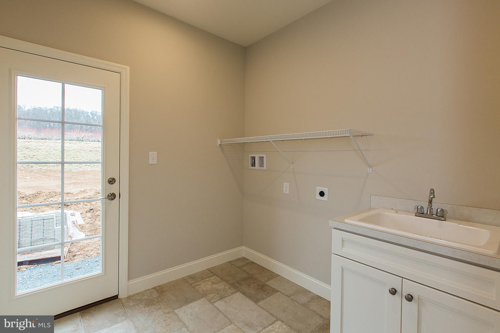530 East Delp Road Lancaster, PA 17601 - Photo 33 of 56 Gallery Image 33