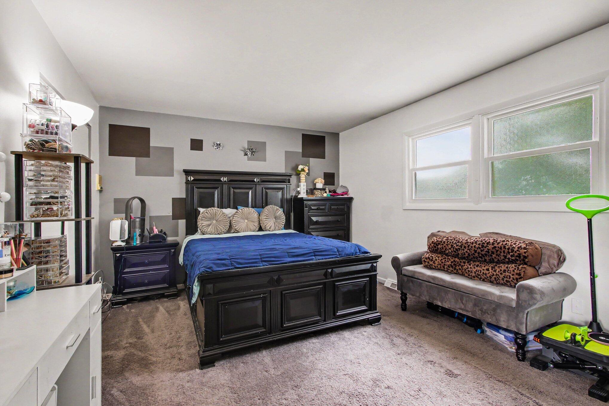 7331 West 83rd Lane Crown Point, IN 46307 - Photo 7 of 15 2038x1359