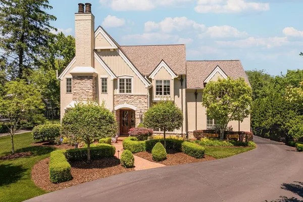 $2,850,000 | 2462 Lane Road, Columbus, OH 43220