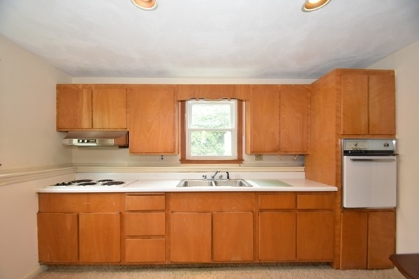 16 Marjorie Road Burlington, MA 01803 - Photo 16 of 22 Gallery Image 16