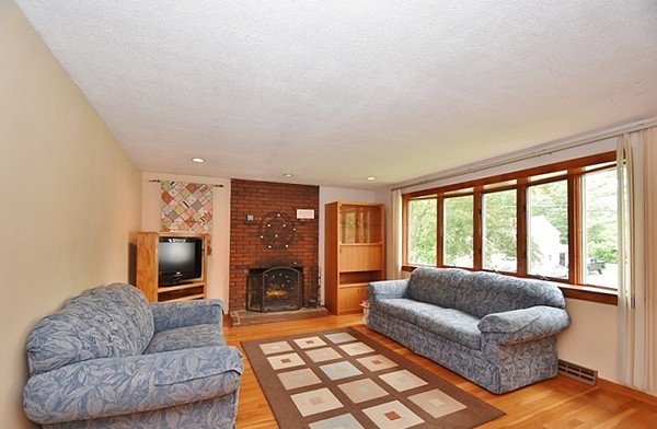 16 Marjorie Road Burlington, MA 01803 - Photo 2 of 22 Gallery Image 2