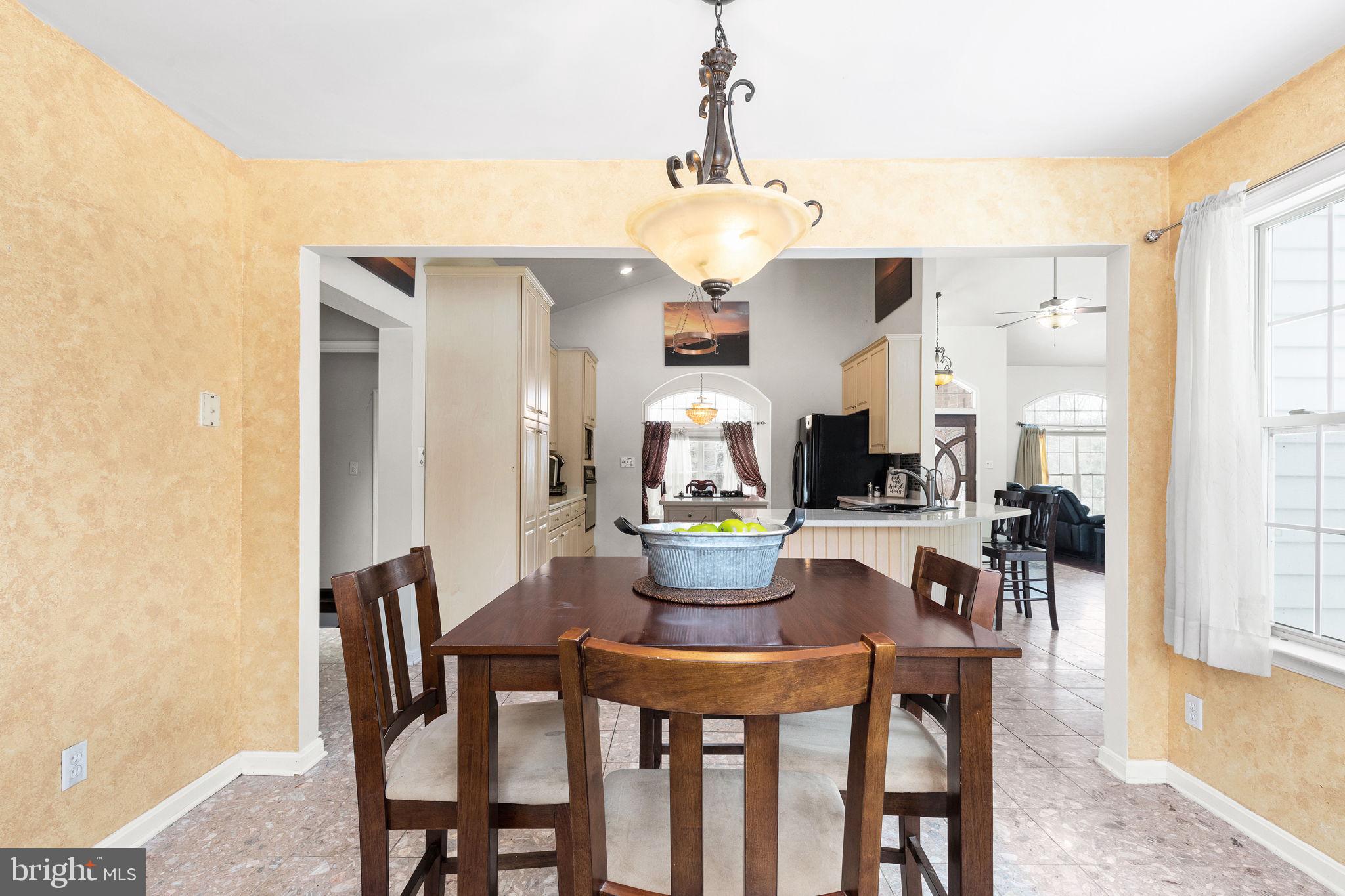 14217 Robcaste Road Phoenix, MD 21131 - Photo 17 of 54 Breakfast Room