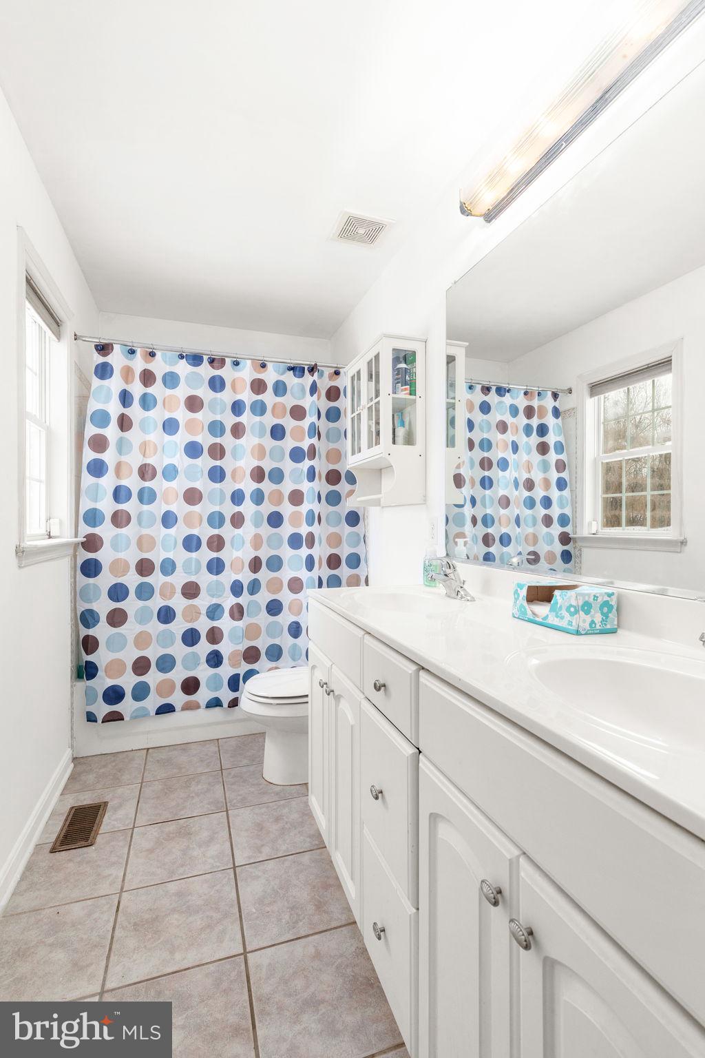 14217 Robcaste Road Phoenix, MD 21131 - Photo 33 of 54 Full Bath on Main Level