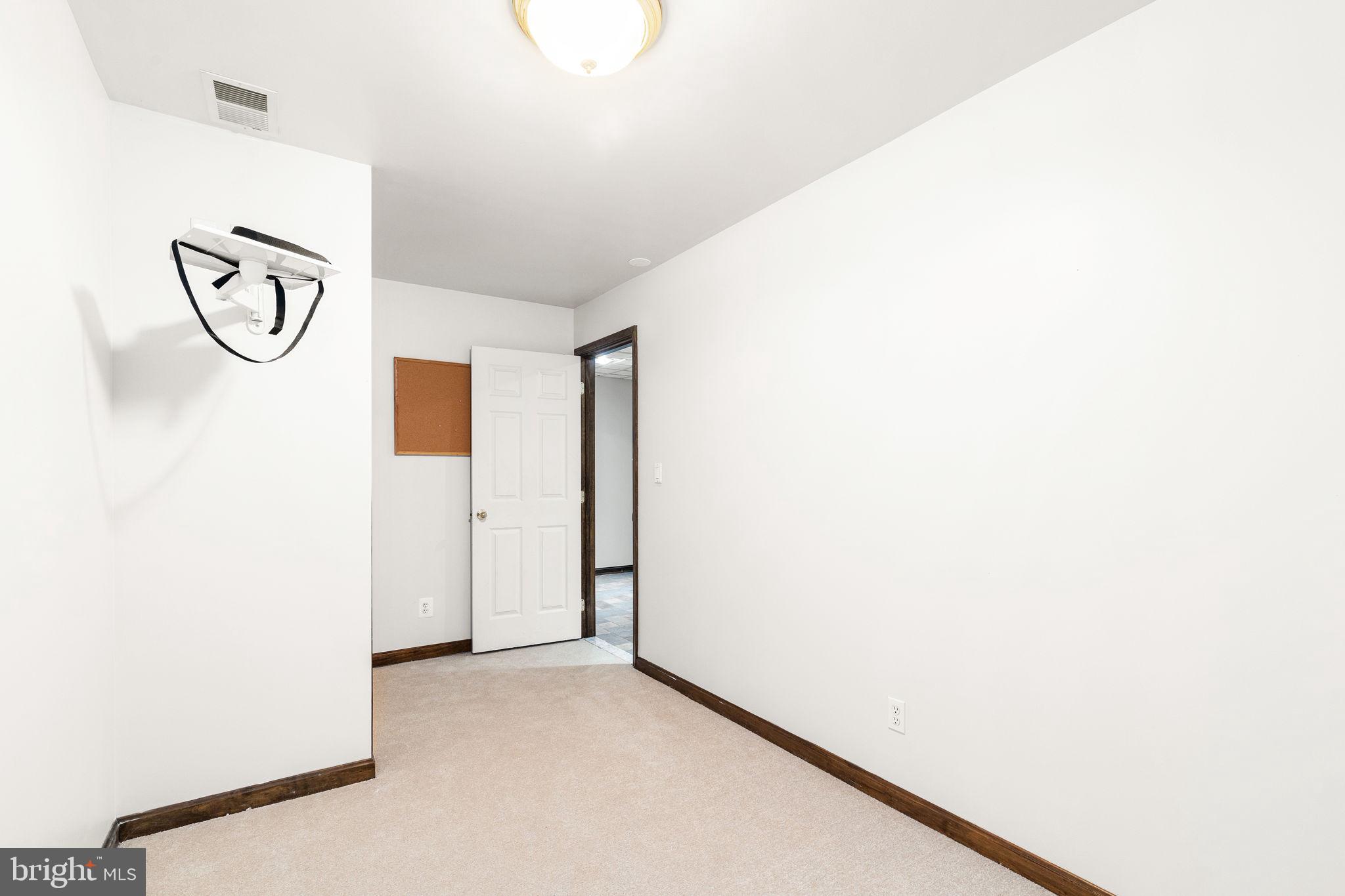 14217 Robcaste Road Phoenix, MD 21131 - Photo 36 of 54 Bedroom 5