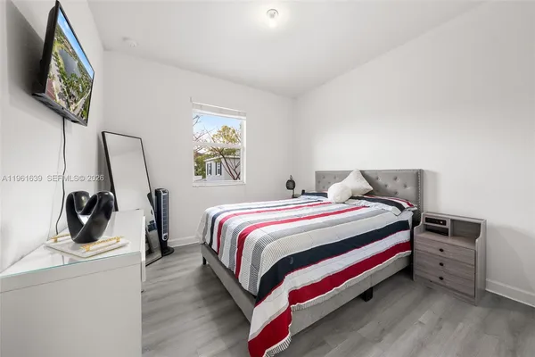 $525,000 | 16958 Southwest 92nd Street, Unit 16958, Miami, FL 33196