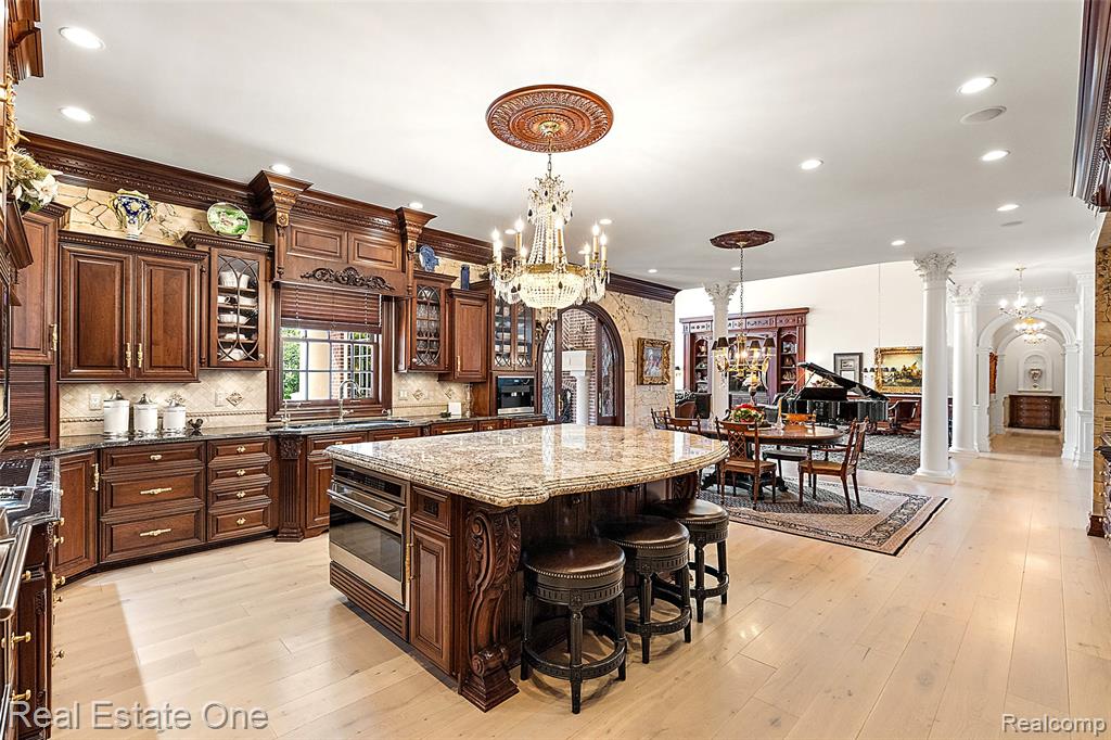 5250 Orchard Ridge Drive Rochester, MI 48306 - Photo 32 of 99 Gallery Image 32
