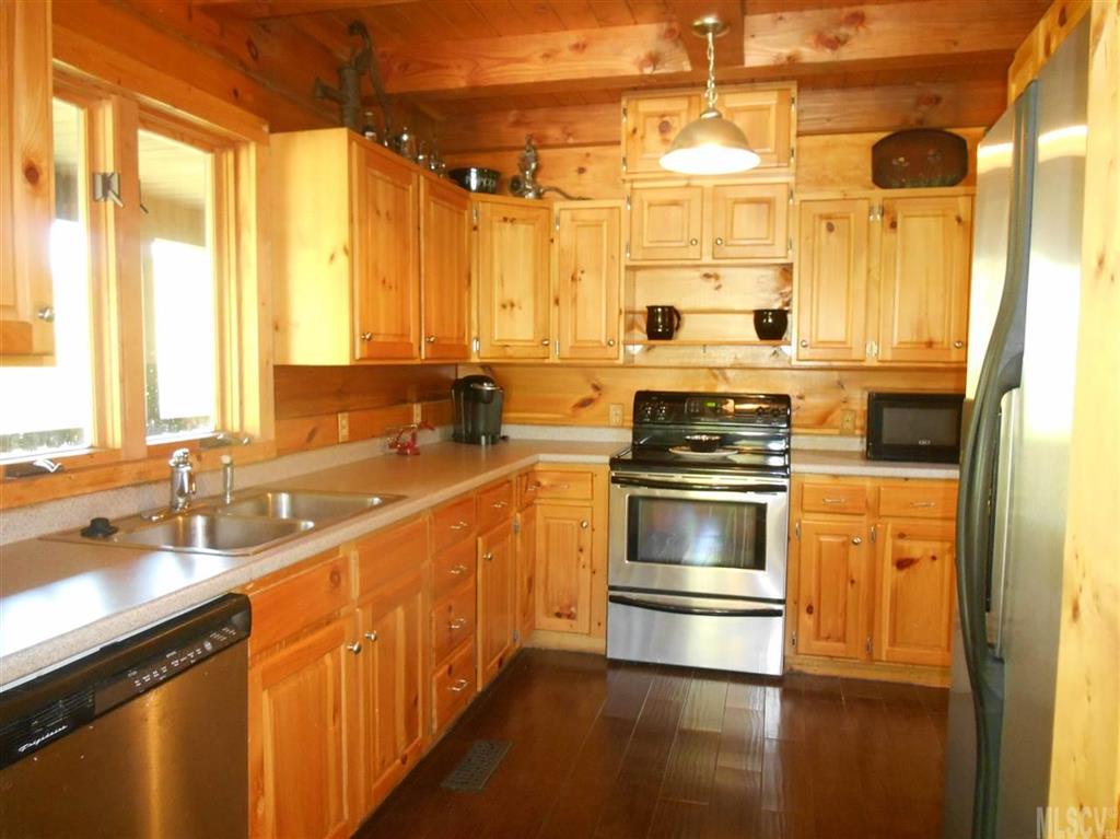 2038 Alfred Hartley Road Lenoir, NC 28645 - Photo 15 of 25 Gallery Image 15
